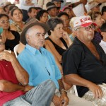 Jackson entrega 400 toneladas de sementes de arroz de alta produtividade a agricultores do Baixo S. Francisco - Jackson fez a entrega simbólica das sementes ao parceleiro Francisco Passos / Fotos: Victor Ribeiro/ASN