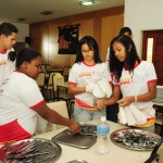 Alunos do 'Novos Rumos' participam de aula prática do Senac Bistrô - Fotos: Edinah Mary/Inclusão Social