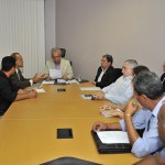 Jackson dialoga com representantes dos agentes penitenciários de Sergipe -