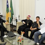 Jackson e Dom Henrique discutem restauração da Catedral de Aracaju - Fotos: Marcos Rodrigues/ASN