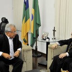 Jackson e Dom Henrique discutem restauração da Catedral de Aracaju - Fotos: Marcos Rodrigues/ASN