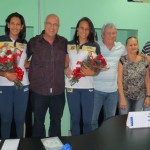 Secretário de Esporte e Lazer homenageia as campeãs mundiais de vôlei de praia -
