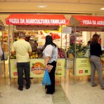 Feira de produtos orgânicos da Seides faz sucesso em shopping - Fotos: Edinah Mary/Seides