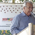 Jackson e Pepe Vargas entregam máquinas agrícolas e lançam Plano Safra  -