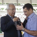 Jackson e Pepe Vargas entregam máquinas agrícolas e lançam Plano Safra  -