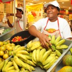 Feira de produtos orgânicos da Seides faz sucesso em shopping - Fotos: Edinah Mary/Seides
