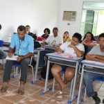 Governo leva o ‘Frutos da Terra’ para a sala de aula - A acadêmica Amanda Vaz Souza Oliveira