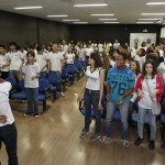 Governo atua na parceria de combate às drogas com palestras nas escolas - Psicólogo da instituição de ensino