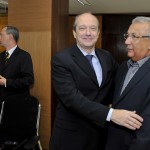 e o governador em exercício