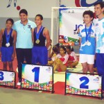 uma prata e dois bronzes