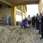 Jackson Barreto visita obra do Batistão -
