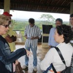 Missão do Banco Mundial visita perímetros irrigados administrados pela Cohidro - Apresentando às áreas da Cohidro