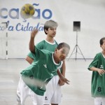 Jogos da Primavera têm início com competições de handebol e vôlei   - O estudante João Victor Vieira do CAIC Jornalista Joel Silveira