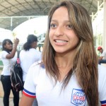 Itabaiana comemora reforma do Colégio Estadual Murilo Braga - A aluna Andresa Dantas