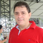 Educação comemora o Dia dos Pais com a Feira da Agricultura Familiar e Digestivo Cultural - Ana Lúcia Muffareg Silva é servidora da Seed e trabalha com artesanato