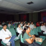 'Cine Precaução' orienta profissionais do Huse sobre prevenção das infecções hospitalares - Fotos: Ascom/SES