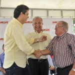 Jackson entrega mais 30 máquinas para beneficiar municípios sergipanos  -