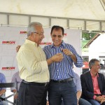Jackson entrega mais 30 máquinas para beneficiar municípios sergipanos  -