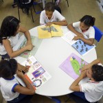 Alunos do Acrísio Cruz se empolgam com Projeto de Leitura e reabertura da biblioteca -
