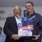 Jackson participa de premiação de alunos com destaque no vestibular/UFS -