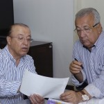 Jackson iniciará mobilização para liberação de emendas junto à União - Jackson recebeu o senador Antônio Carlos Valadares (Fotos: Marcelle Cristinne/ASN)