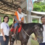 Instituto Banese apoia Centro de Equoterapia - Terapia com cavalos estimula pacientes com problemas neurológicos (Fotos: Nucom/Instituto Banese)