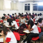 Mais de 6 mil alunos participam de simulado para o Enem nesta terçafeira - Fotos: Arquivo/Seed