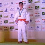 também ganhou a medalha de bronze na prova de salto a distância / Fotos: Ascom/Seed