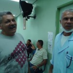 Sala de Espera Integrada acolhe e orienta visitantes da UTI do Huse - Antônio Carlos e Antônio Alves / Fotos: Ascom/SES