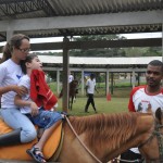 Instituto Banese apoia Centro de Equoterapia - Terapia com cavalos estimula pacientes com problemas neurológicos (Fotos: Nucom/Instituto Banese)