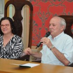 Lúcia Falcón explica reforma do Terminal Luiz Garcia para Acese