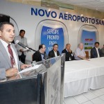 Jackson assina ordem de serviço para ampliação da pista do Aeroporto Santa Maria -