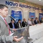 Jackson assina ordem de serviço para ampliação da pista do Aeroporto Santa Maria -