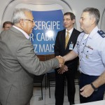 Jackson assina ordem de serviço para ampliação da pista do Aeroporto Santa Maria -