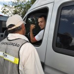 Ditransp realiza operação para coibir transporte irregular de passageiros - Fotos: Eduardo Almeida  /Sedurb