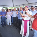 Jackson entrega ônibus escolares a 15 municípios sergipanos -