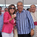 Jackson entrega ônibus escolares a 15 municípios sergipanos -