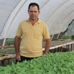 Governo impulsiona irrigação da produção de mudas em Canindé - Diretor de Irrigação João Fonseca