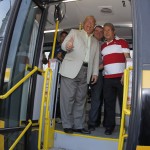 Jackson entrega 22 ônibus escolares a 17 municípios sergipanos  -