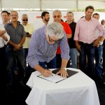 Jackson autoriza início das obras da rodovia entre Santa Luzia e povoado Crasto -
