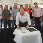 Jackson autoriza início das obras da rodovia entre Santa Luzia e povoado Crasto -