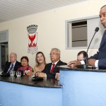 Jackson Barreto recebe homenagem da Câmara de São Cristóvão - Rivanda Batalha e Jackson Barreto