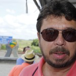 Jackson Barreto visita obras de infraestrutura em cidades do interior sergipano - O secretário Valmor Barbosa / Visita a Riachuelo