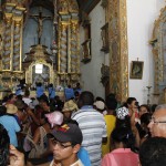 Jackson Barreto acompanha missa em Divina Pastora -