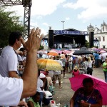 Jackson Barreto acompanha missa em Divina Pastora -