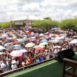 Jackson Barreto acompanha missa em Divina Pastora -