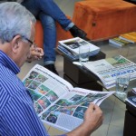 Jackson Barreto visita sede do jornal Cinform -