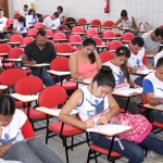 Enem: Governo realiza simulado para mais de 6 mil alunos da rede estadual  - O aluno Jefferson de Assis / Fotos: Juarez Silveira/Seed