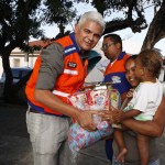 Jackson leva auxílio à população do Almirante Tamandaré -