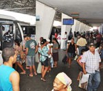 Frota de veículos do transporte intermunicipal terá aumento no feriado de 15 Novembro  -  Frota reserva entra em ação a partir desta quinta (Fotos: Eduardo Almeida)